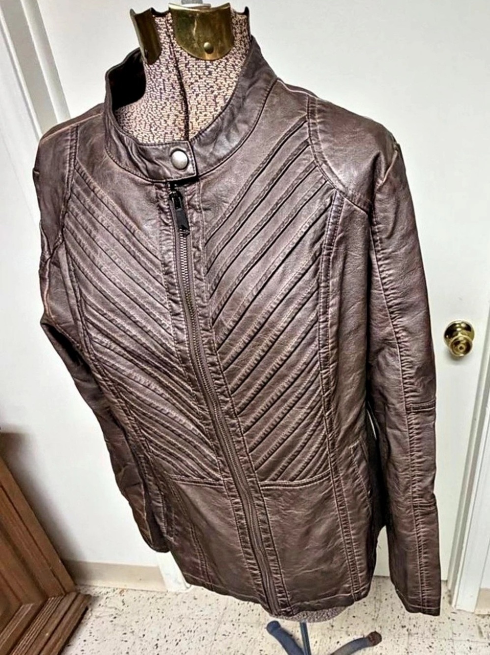 Valerie Stevens Quilted Leather Jacket in Brown Size XL Like New